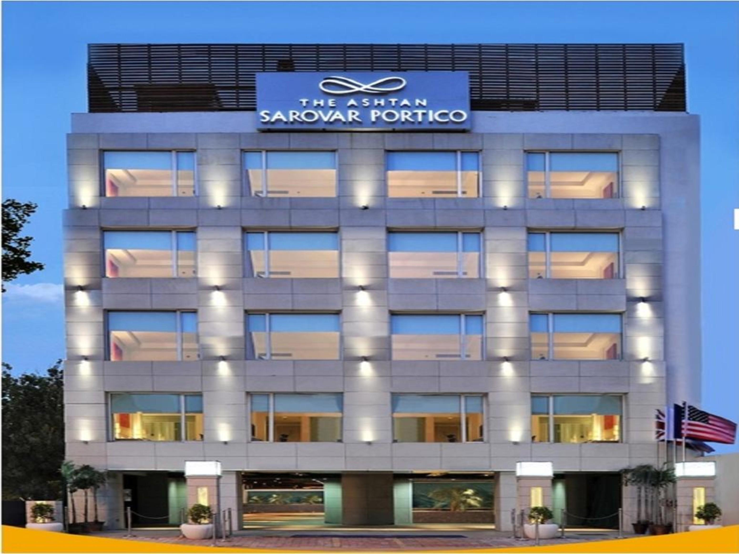 The Ashtan Sarovar Portico Нью-Дели Экстерьер фото